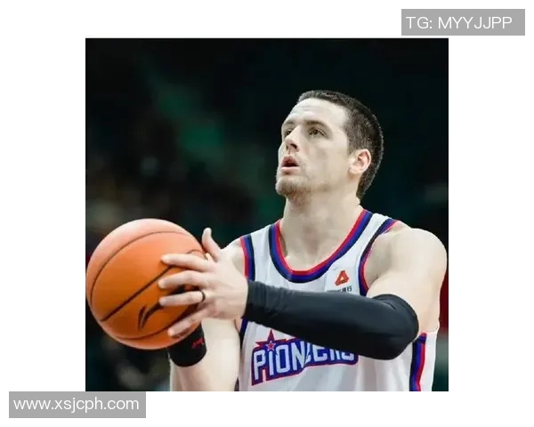 大卫-詹姆斯在CBA联赛中表现出色，成为球队得分王