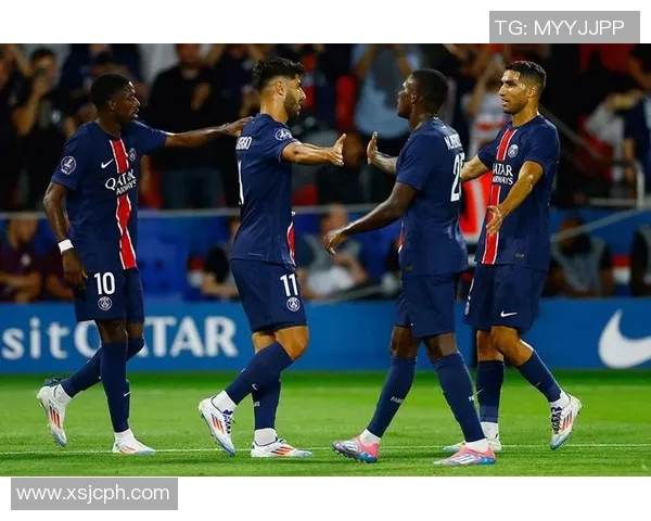 法甲联赛即将重启！巴黎圣日耳曼保持领先优势，马赛球迷期待逆袭